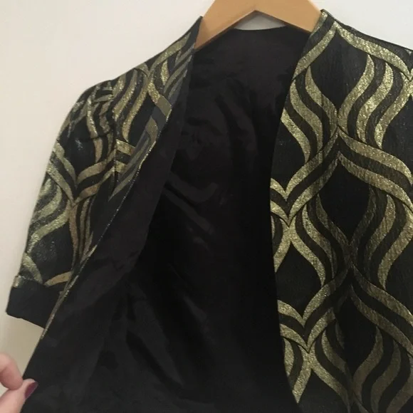 ✨Vintage Holiday Cropped Jacket ✨ - Picture 7 of 8